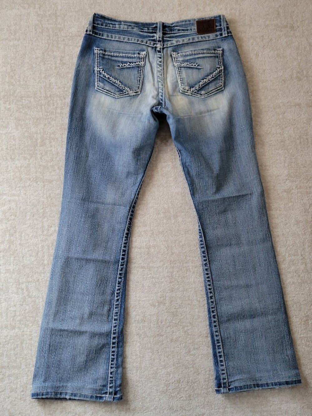 BKE Kate Stretch Bootcut Jeans Distressed Sz 30 Womens Blue Whiskering Stitching
